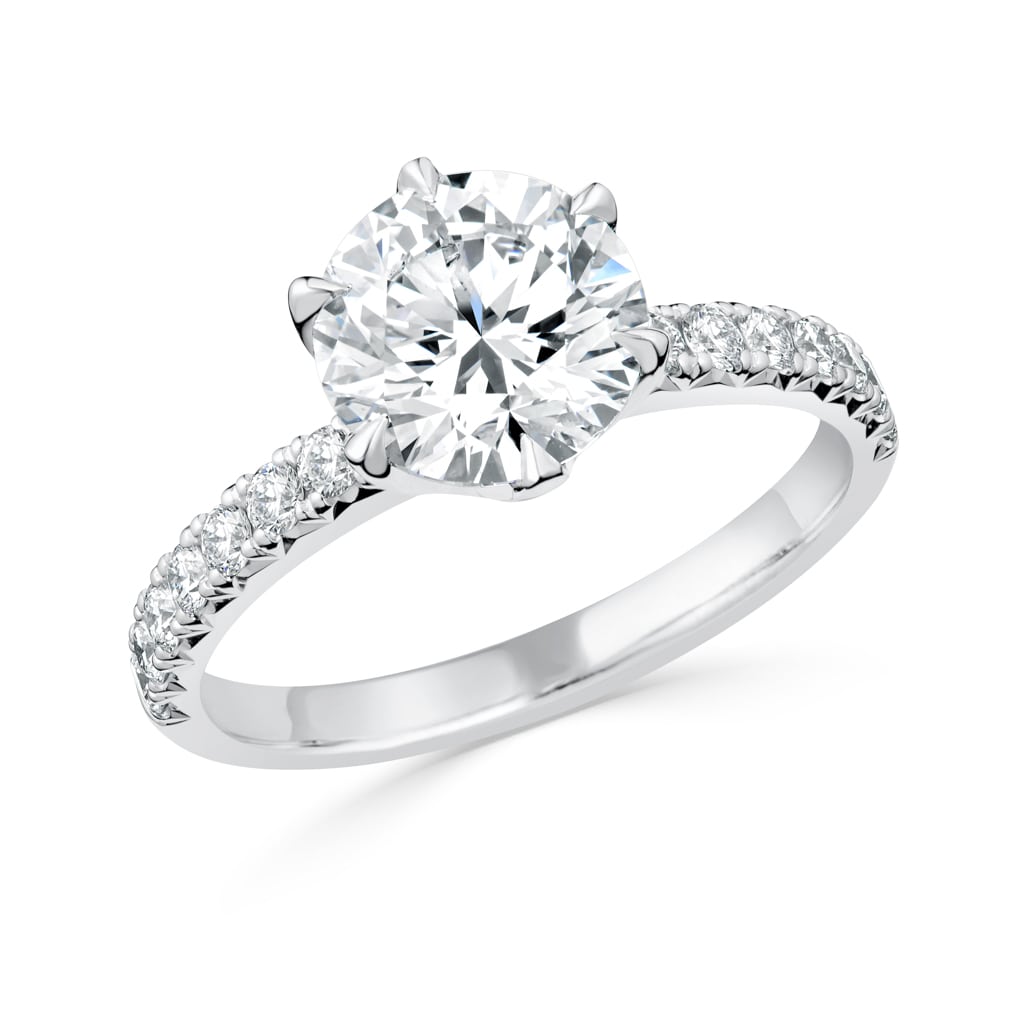Round brilliant cut diamond engagement ring