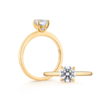 Round brilliant diamond engagement ring