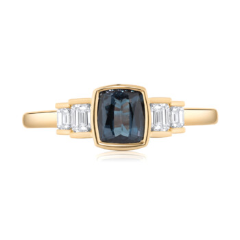 Colour-change garnet and diamond ring